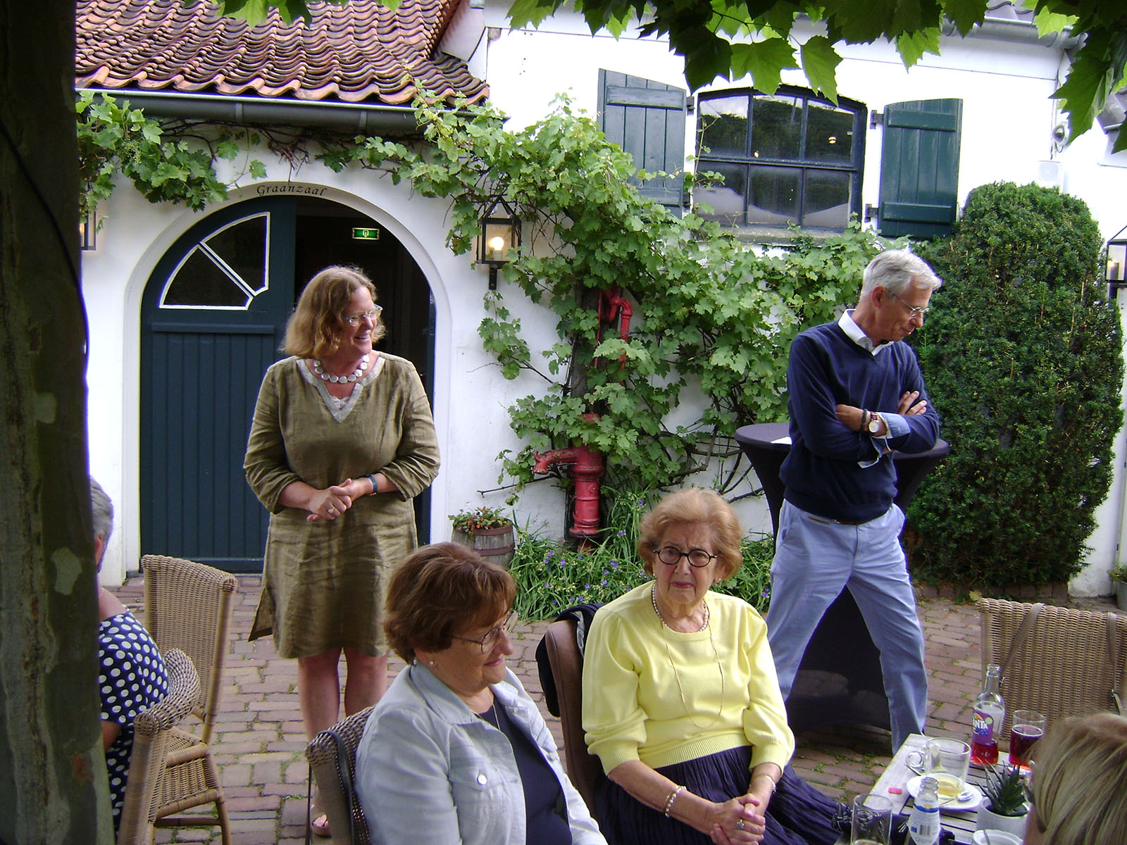 Samenkomst in de Molen.